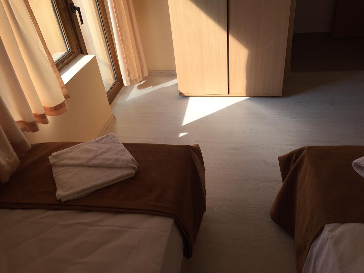 Guest House Afrodita チェルノモレツ エクステリア 写真