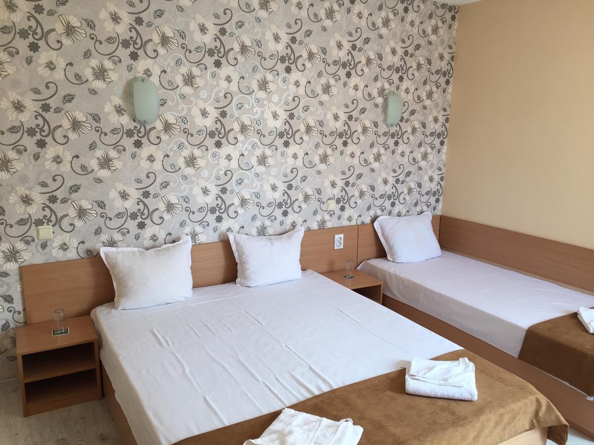 Guest House Afrodita チェルノモレツ エクステリア 写真