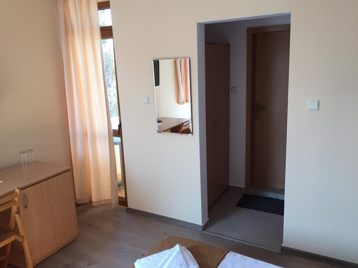 Guest House Afrodita チェルノモレツ エクステリア 写真